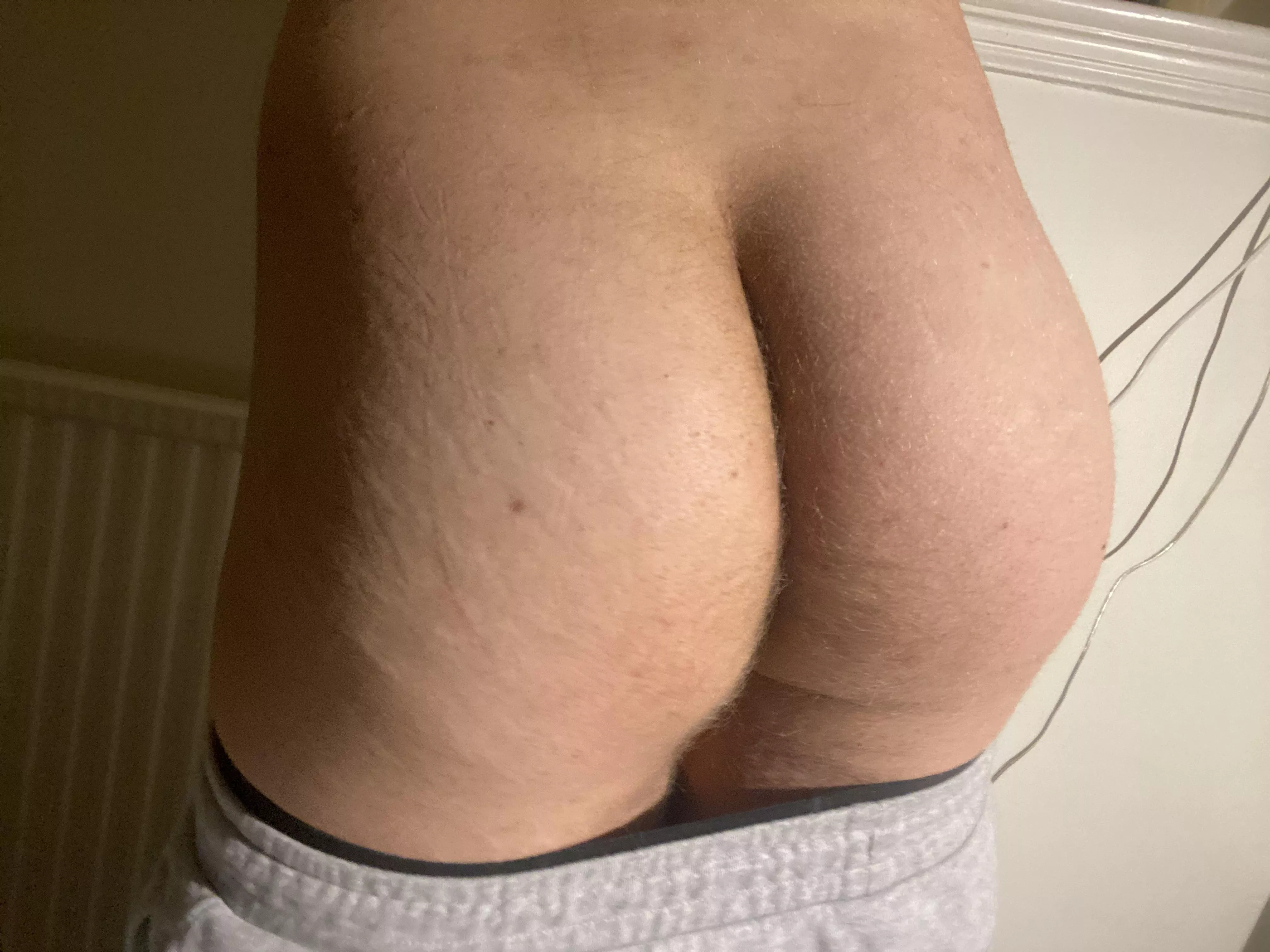 Need a real man to teach me I’m nothing but his bitch