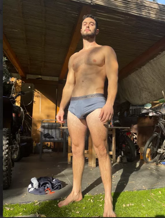 Out in the sunlight, what do y'all thnik?