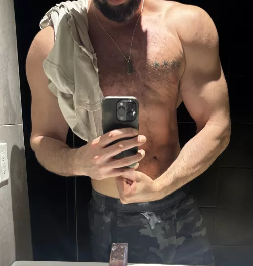 posting this even though my forearms look small