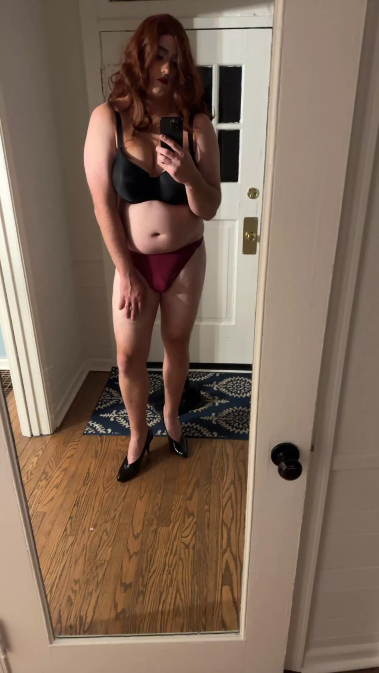 Red heads have more fun