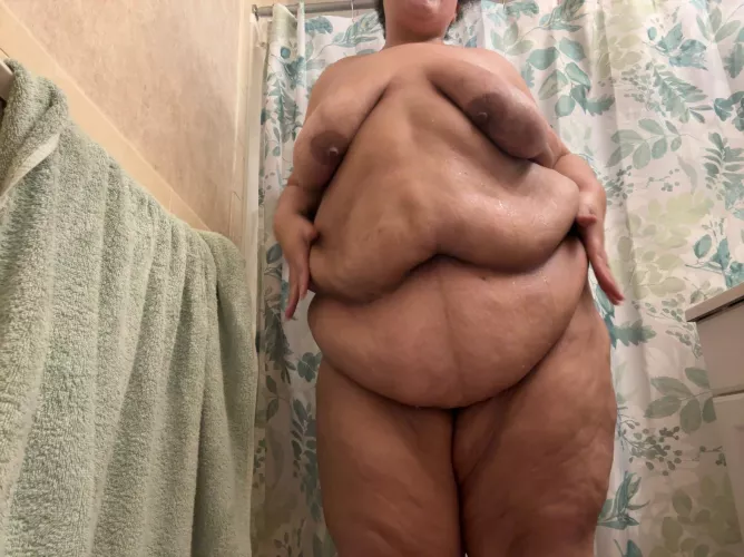 showering together saves water