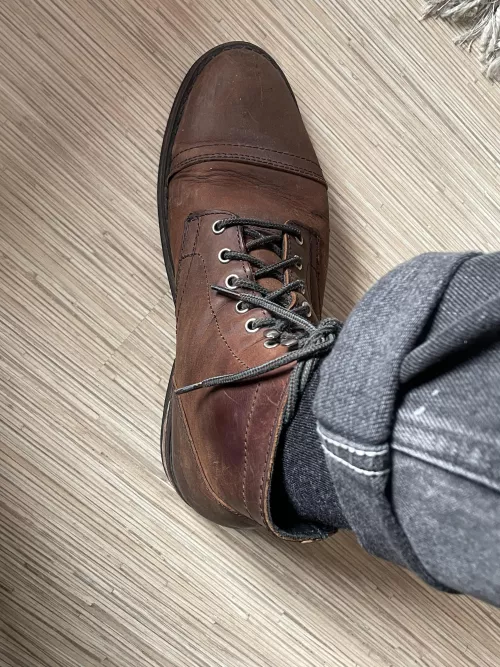 Thursday boots middle creasing