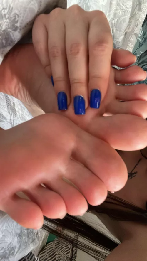 Toes first, then pussy