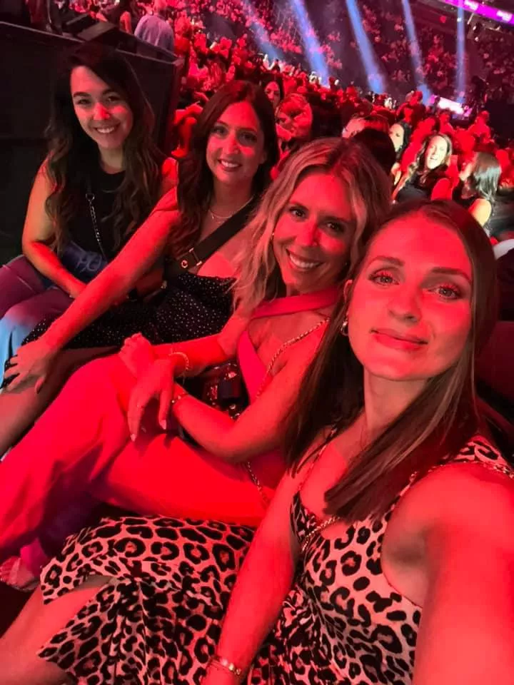 Which one for fun at the concert