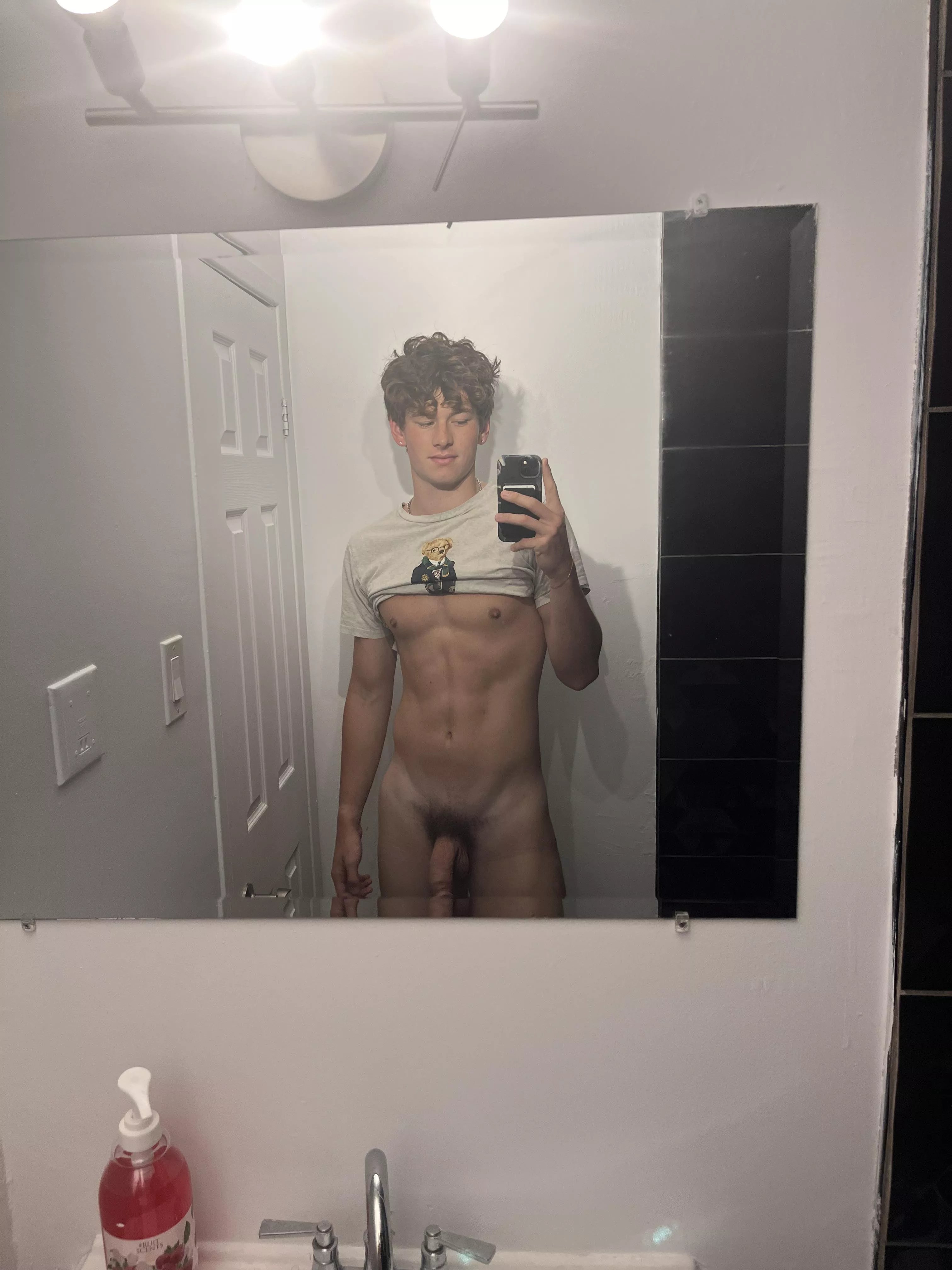 would u top me in the bathroom?