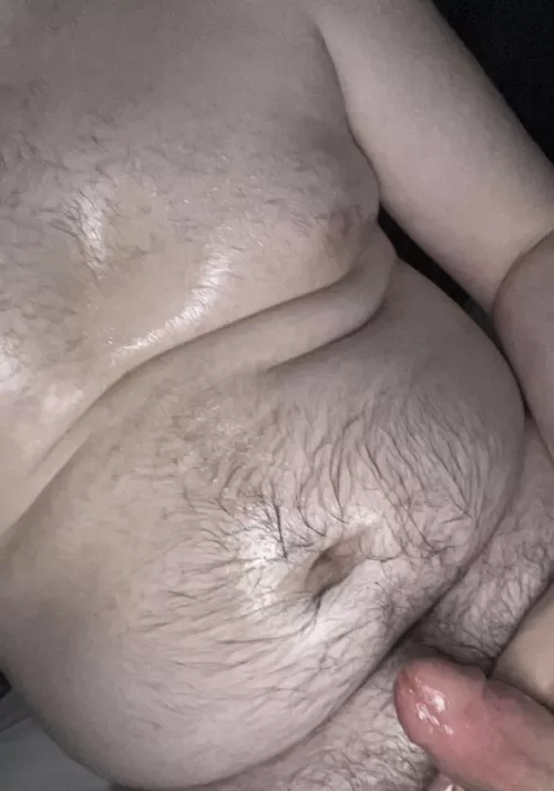 20m chub. Need some side dick. DM me a pic and I’ll tell you if you’re hotter than my bf 😘