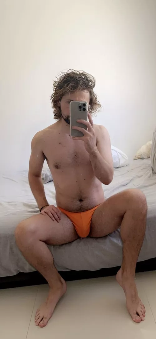 33 Australia looking for bromance not into fems or twink or shaved dicks 🚫@g4z90