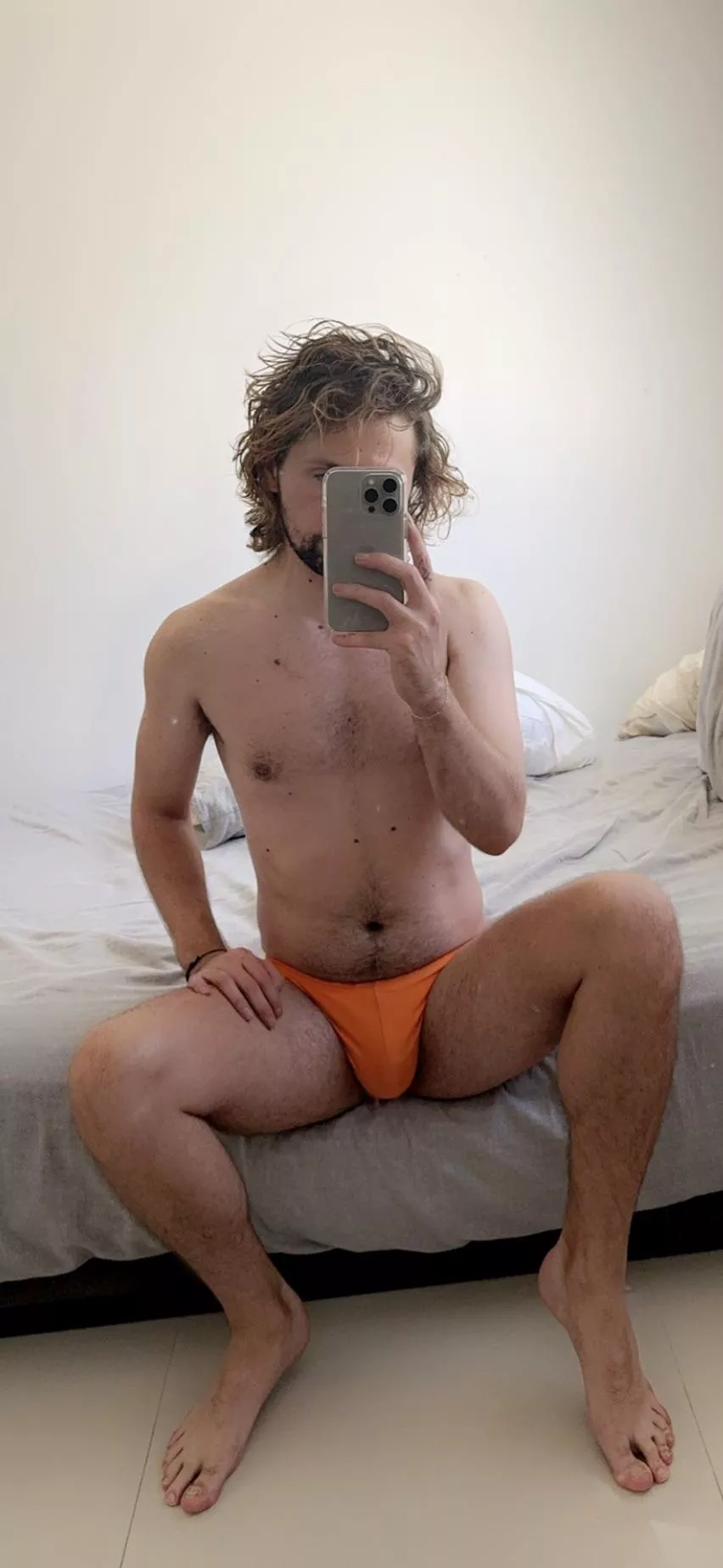33 Australia looking for bromance not into fems or twink or shaved dicks 🚫@g4z90