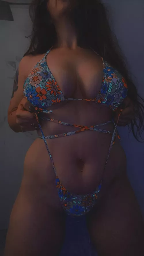 38yr old MILF wanna play