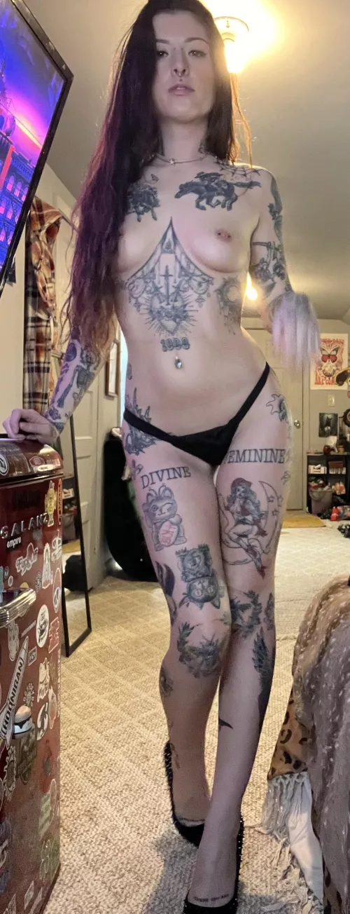 Alt girls are just troublesome, the naughty and fun kind of trouble