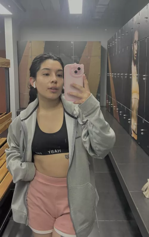 Am I in good enough shape to wear a top like this?