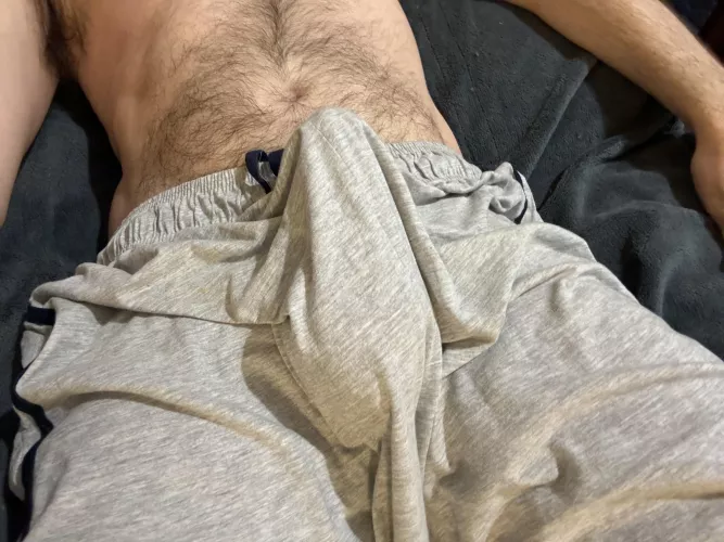 Are grey sweatpants with no underwear a good look?