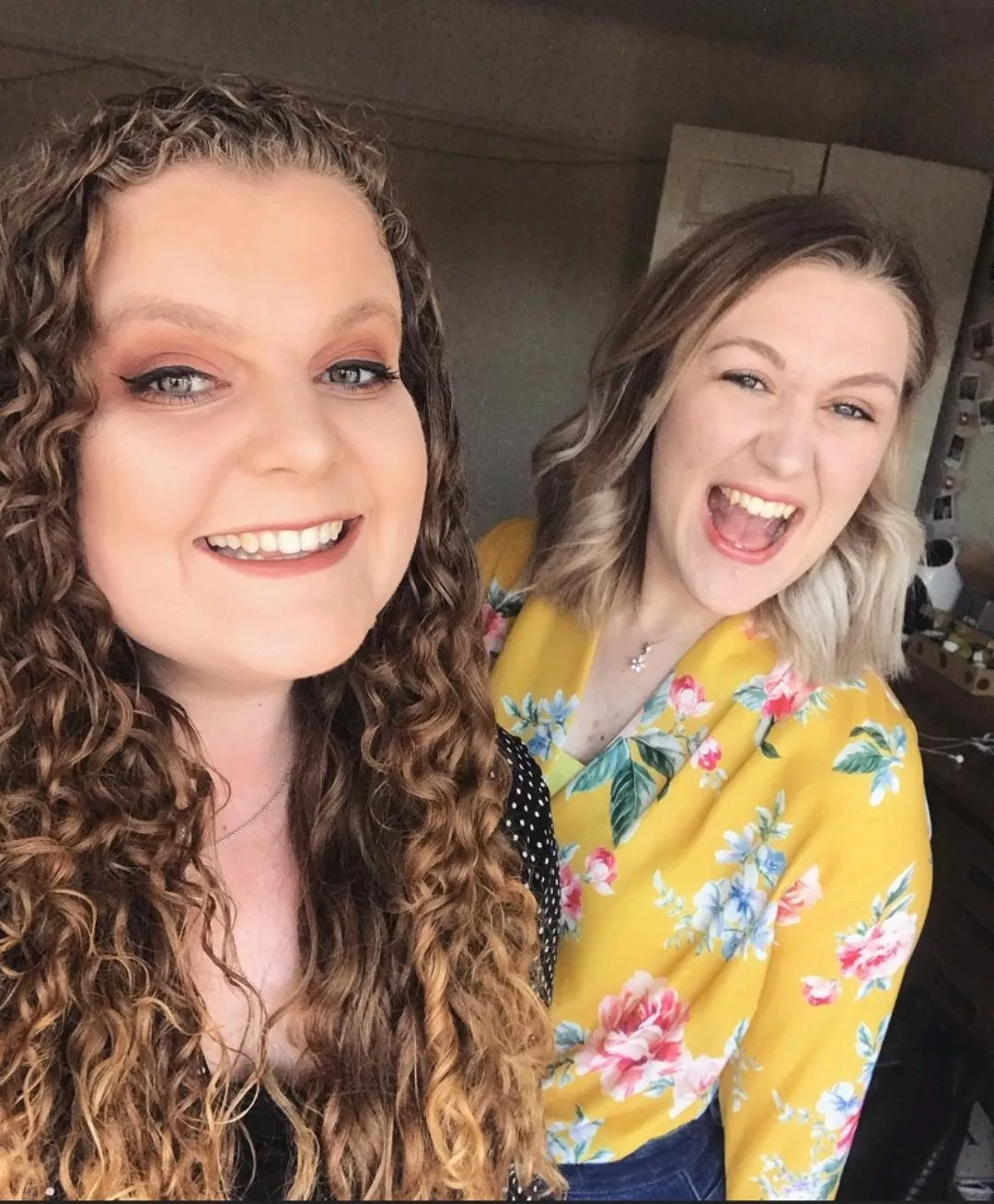 Blonde or brunette [2]