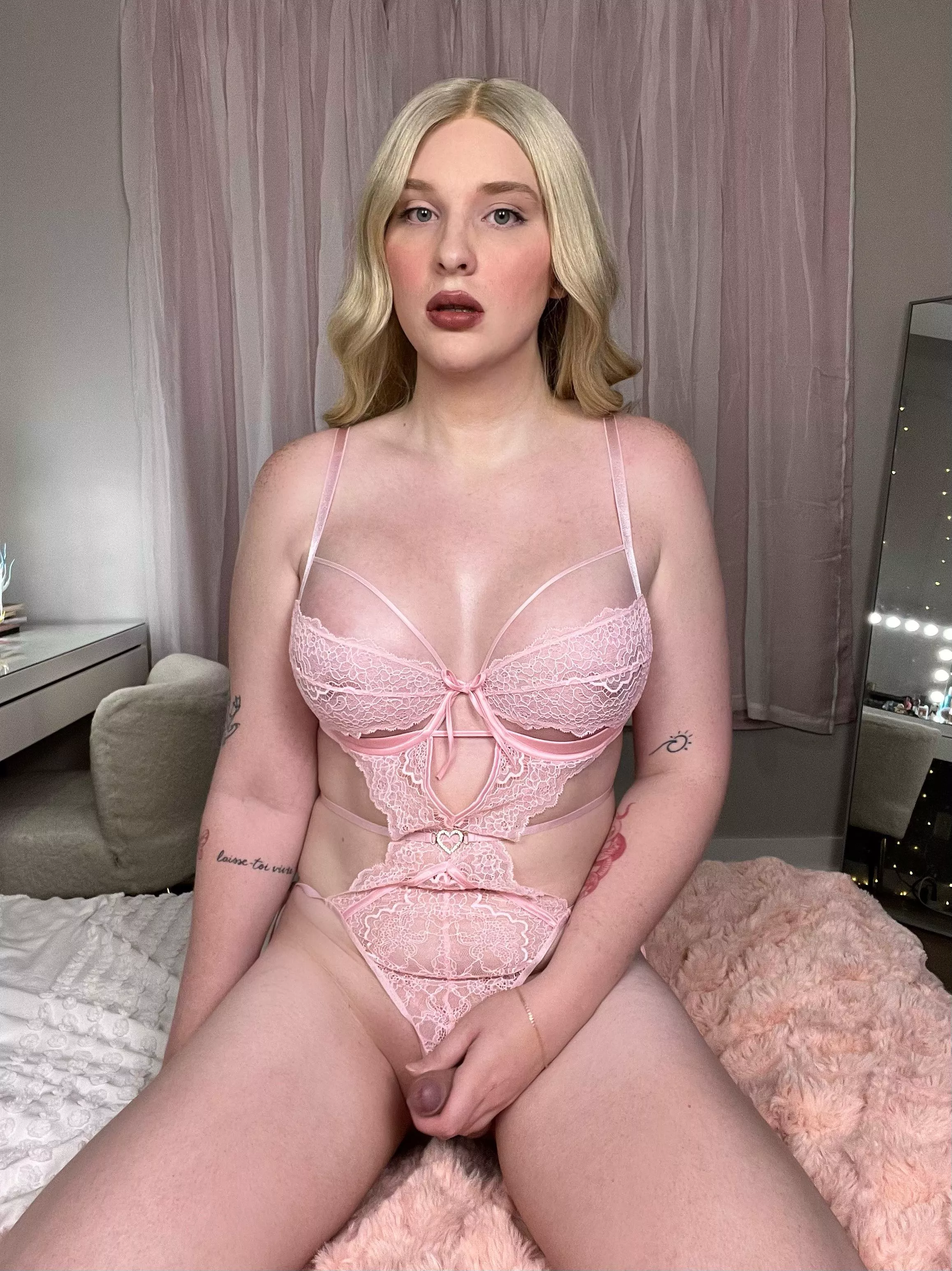 Can someone give me a hand? 🥰