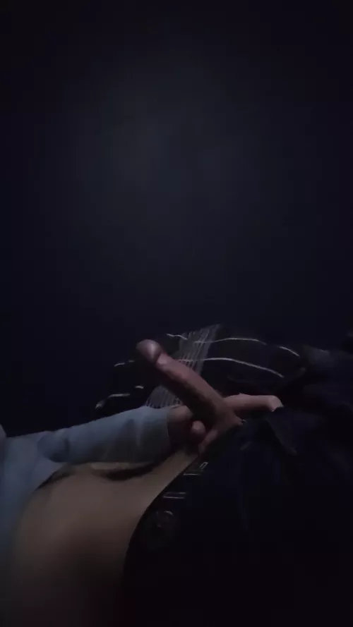 Crossed and horny 21m. Curious and looking with similar to experiment with- wabro007