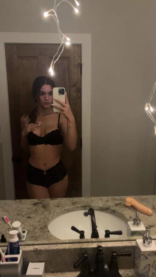 Do you ever fantasize about fucking in front of a mirror? because I do