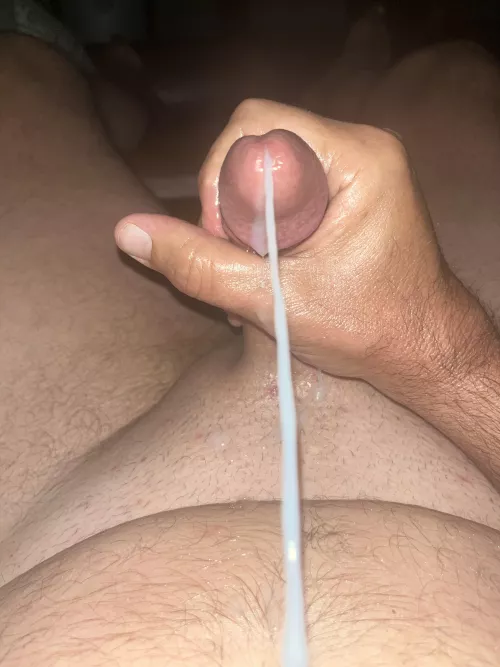 Edging 3 hours and it blew all the way up to my chest