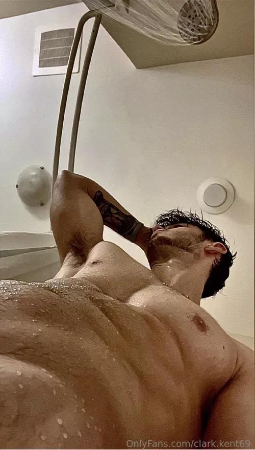 How's the view down there?😘