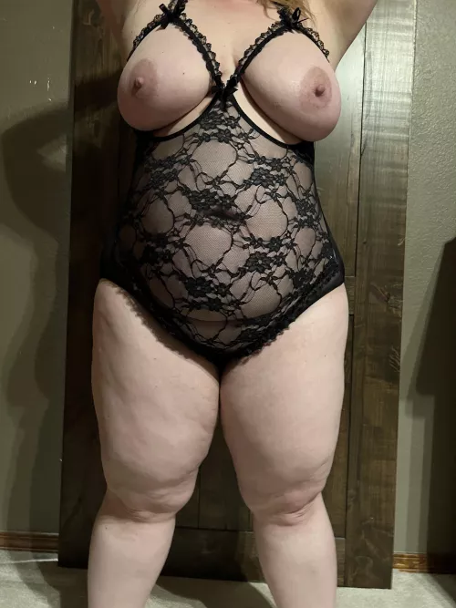 I love this nighty, it’s even better on the floor