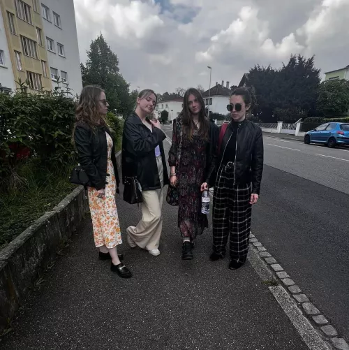 In which order would they get the love?