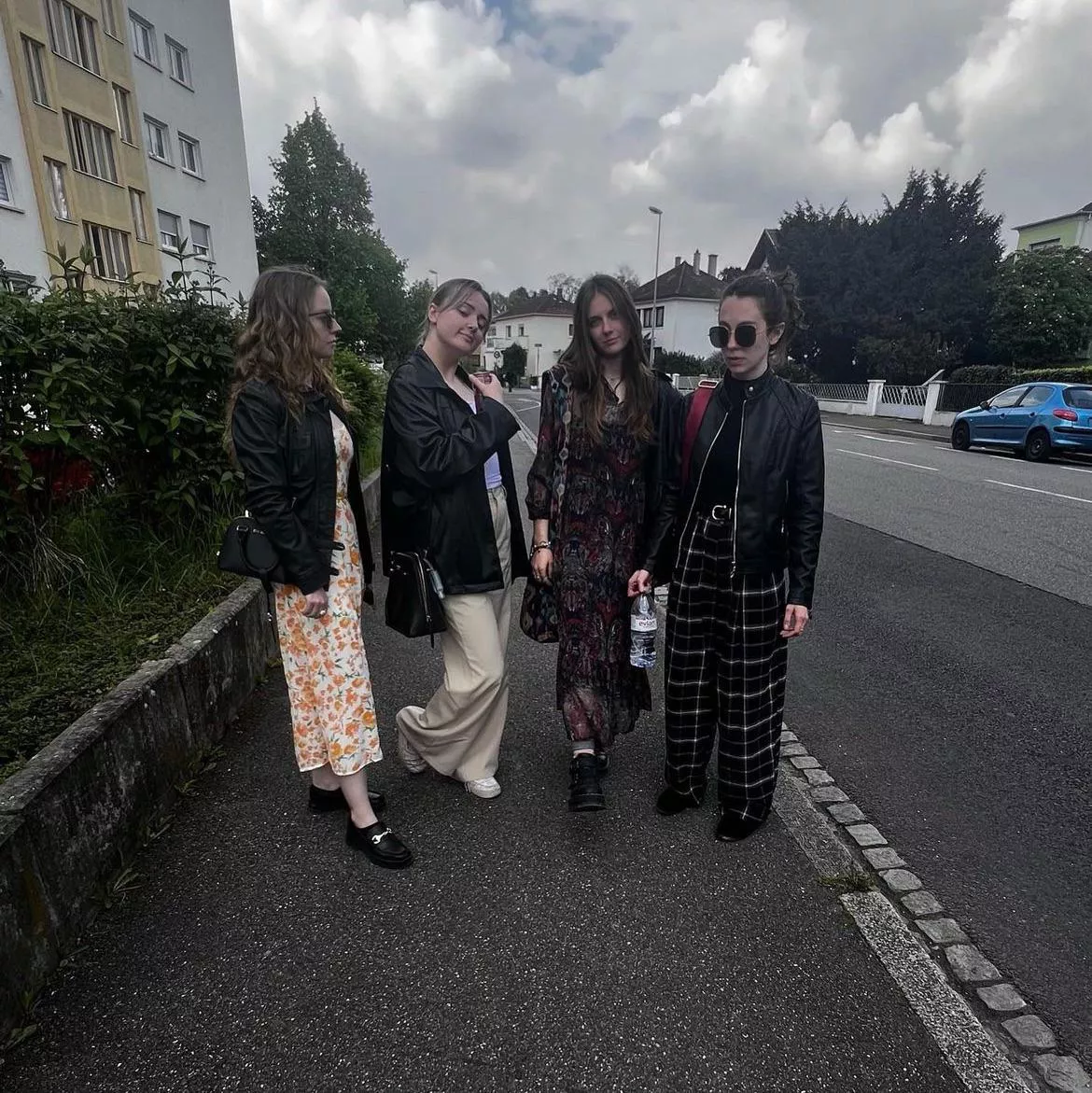 In which order would they get the love?