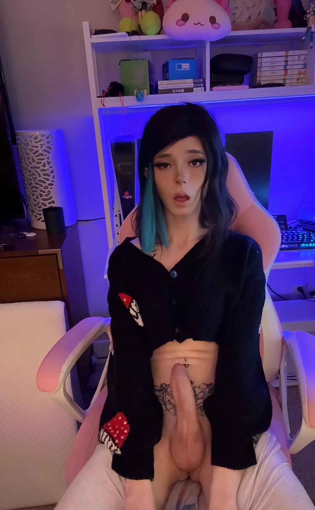 Is a lil surprise like this very appetizing? 😣🥺 I think it’s at least a little cute 🥰