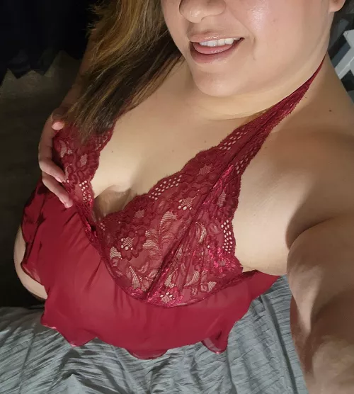 It looks good on, looks better off.