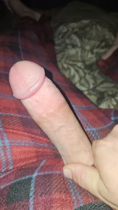 JustinL9909 bi for any .