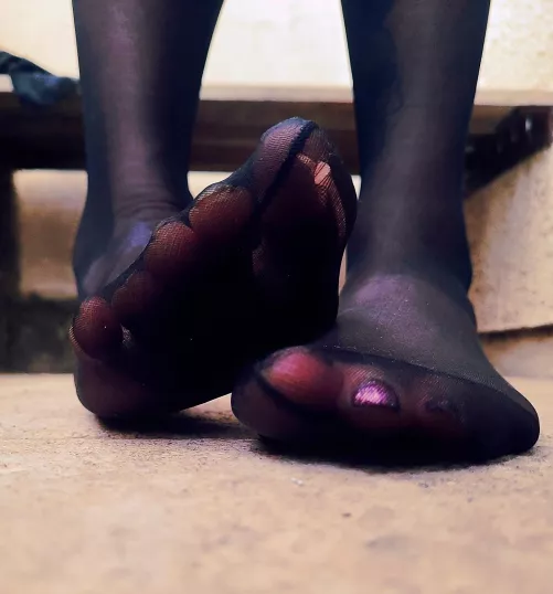 Keep your feet on the ground and reach for the stars. ✨