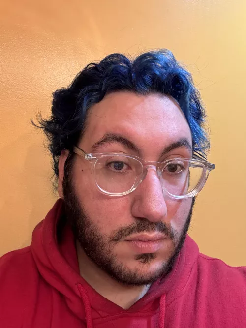 Let’s be friends m 26