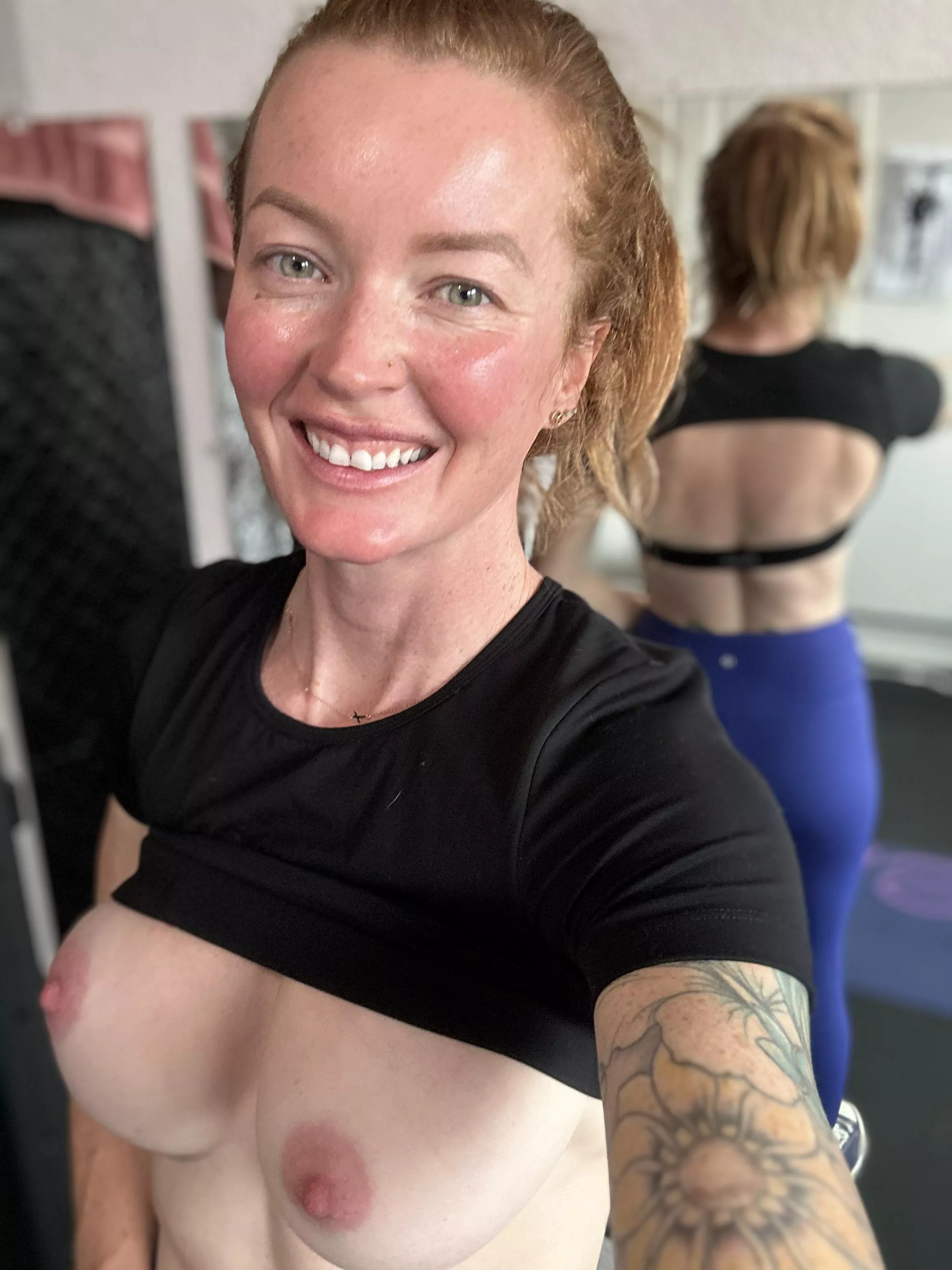 Mid workout flash. [f]