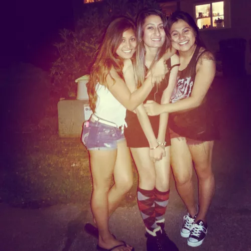 One goes to pound town and the other gets your glaze