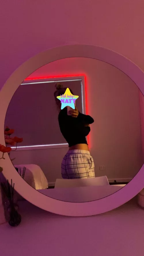 Slutty blonde from sweden🧊