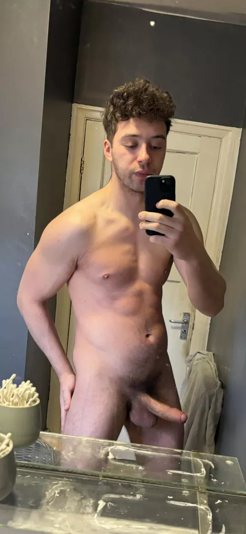 The head is peaking out 😌