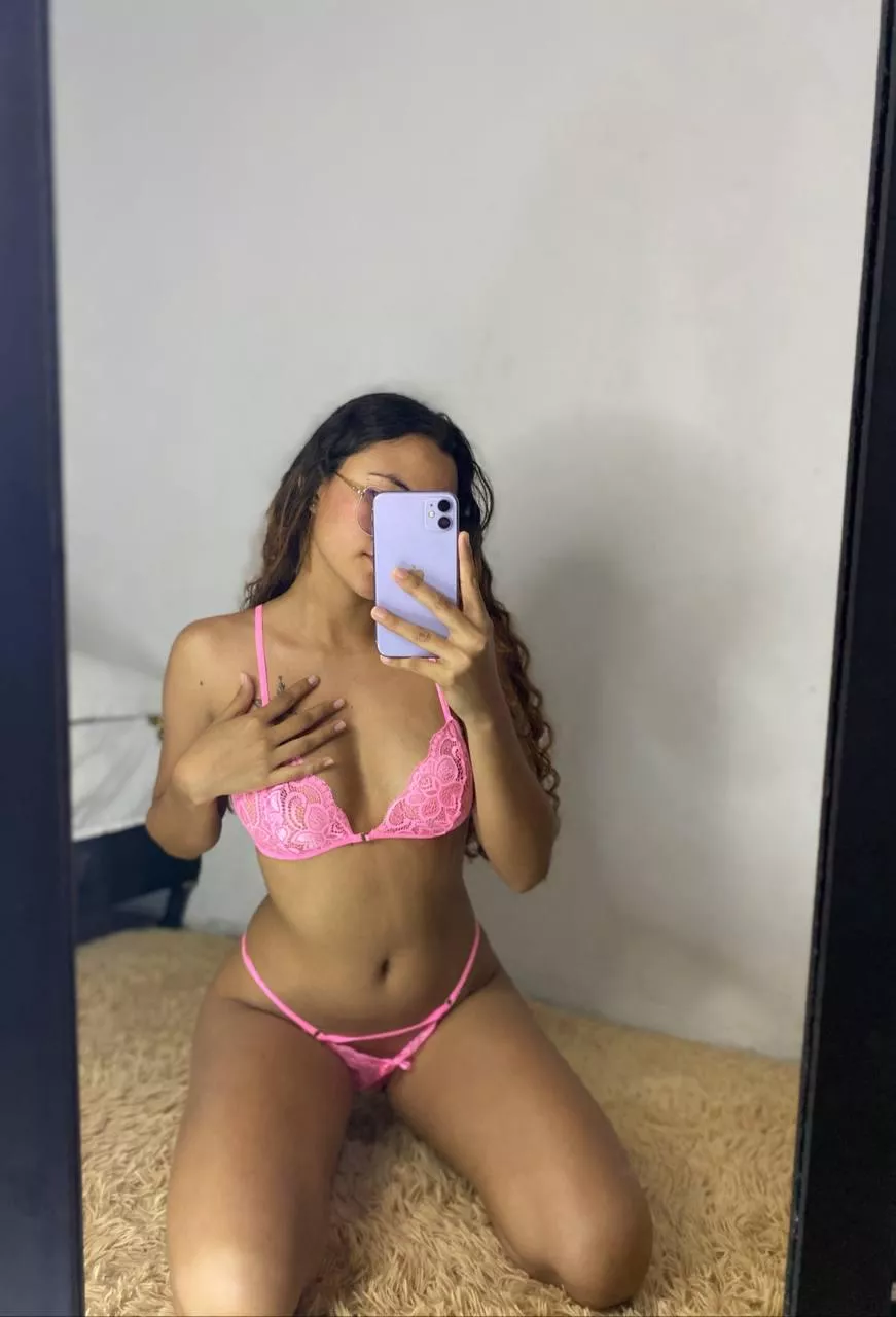 this is my favorite lingerie set, I really love pink <3