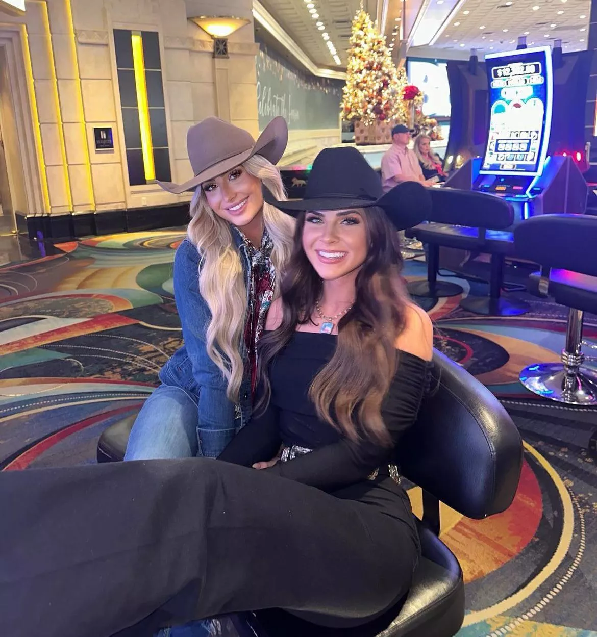 Vegas babes