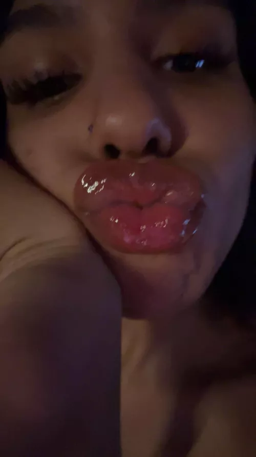 Who likes my lips?
