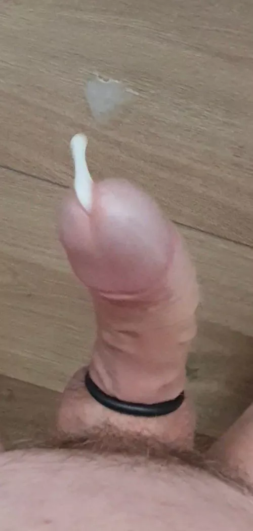 Who want to clean the tip?..