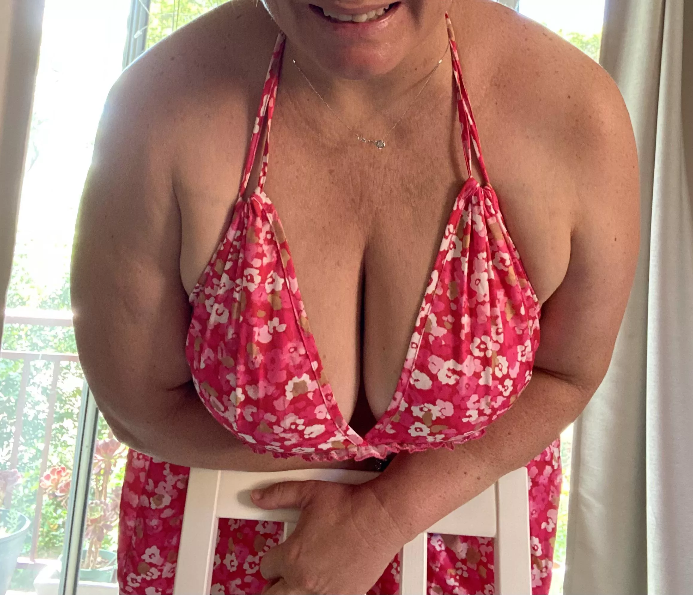 You cheeky monkey, telling me you love the colour of my dress. I know what you were really looking at!