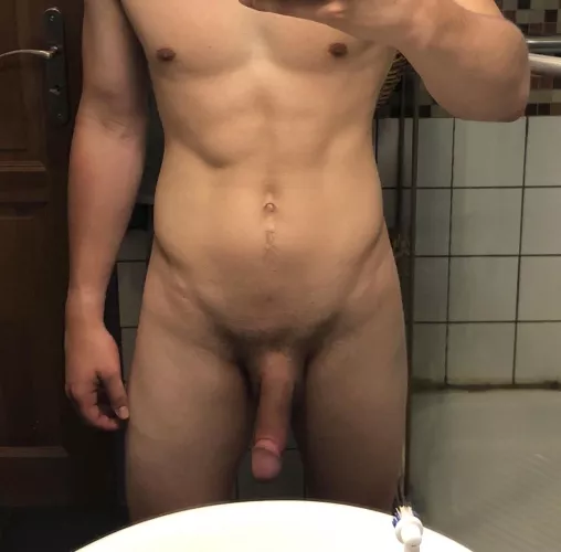 19[m] college kid trying to get bigger for the first time… any tips?