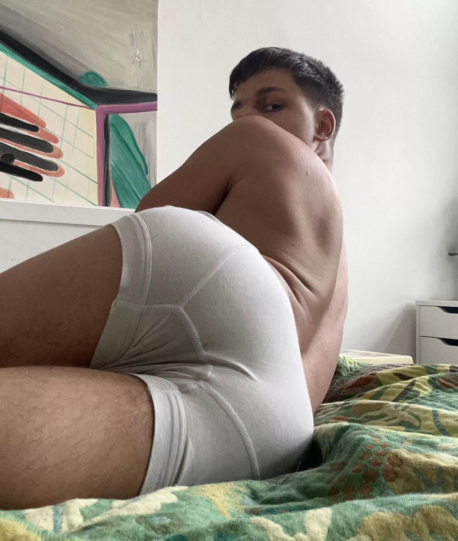 (19)Would you sniff it?