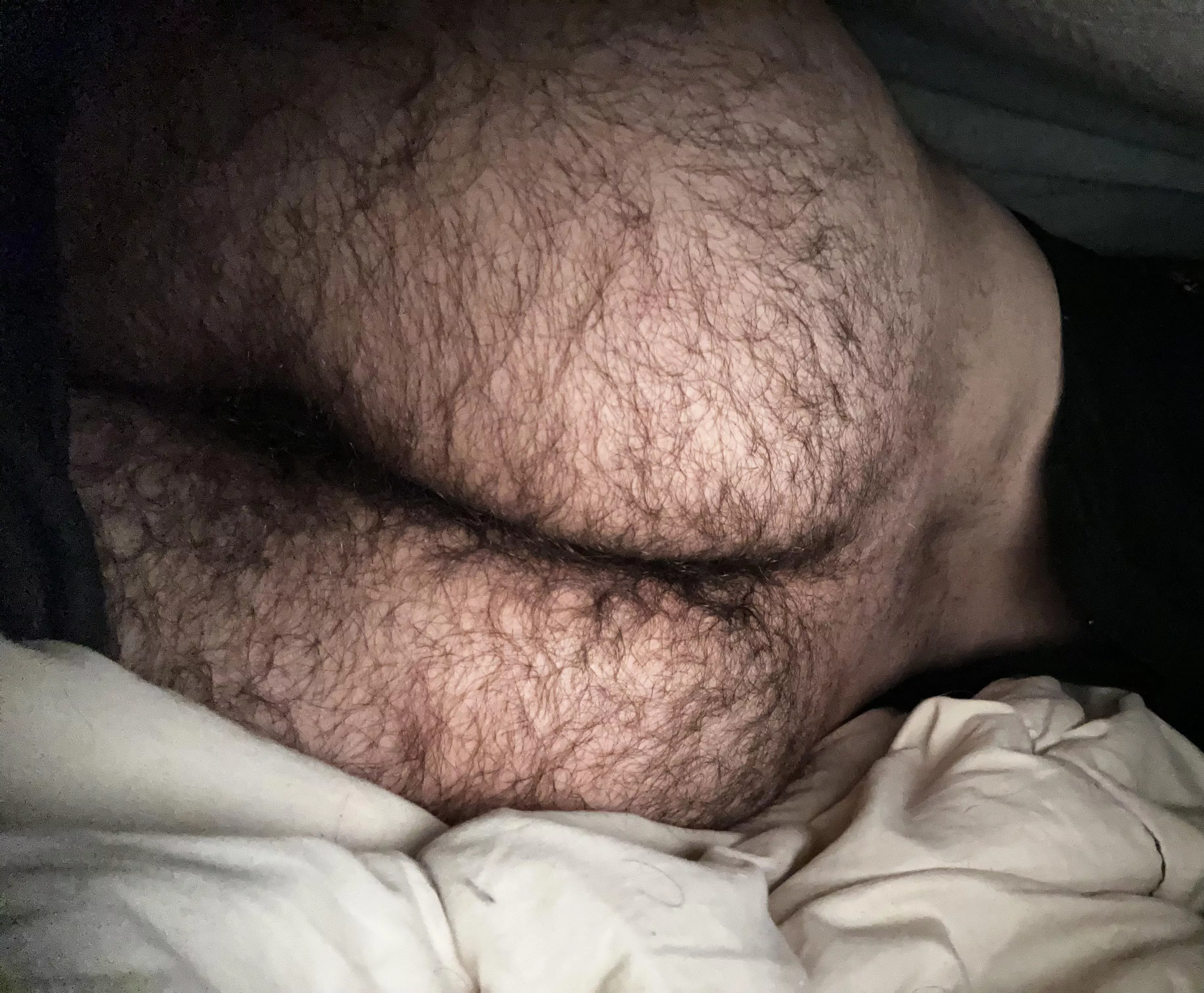 21 up for some fun under the sheets?