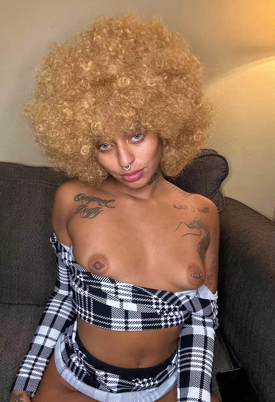 Any chances u'd suck my nipples on a first date