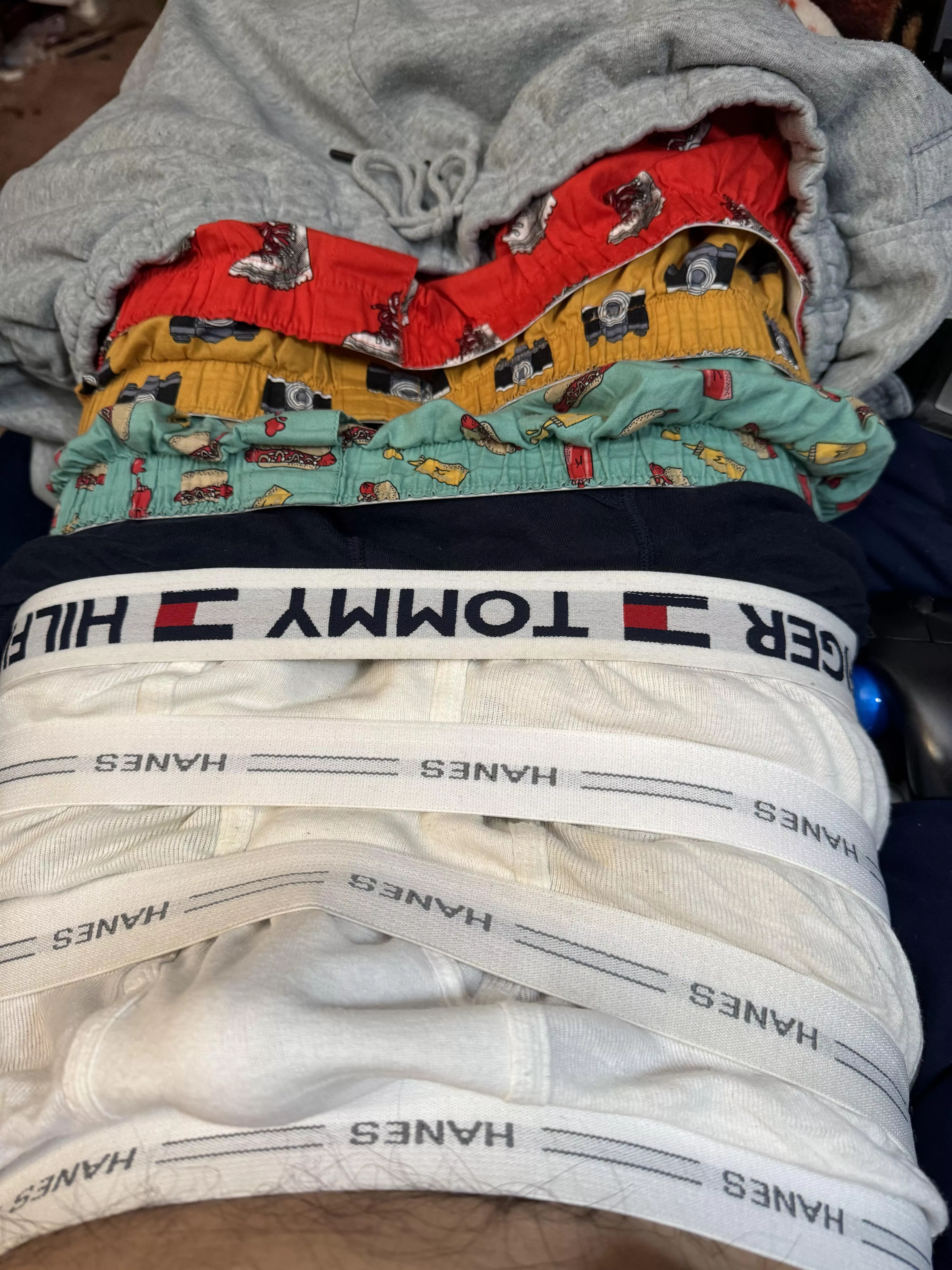 Briefs and boxers sag