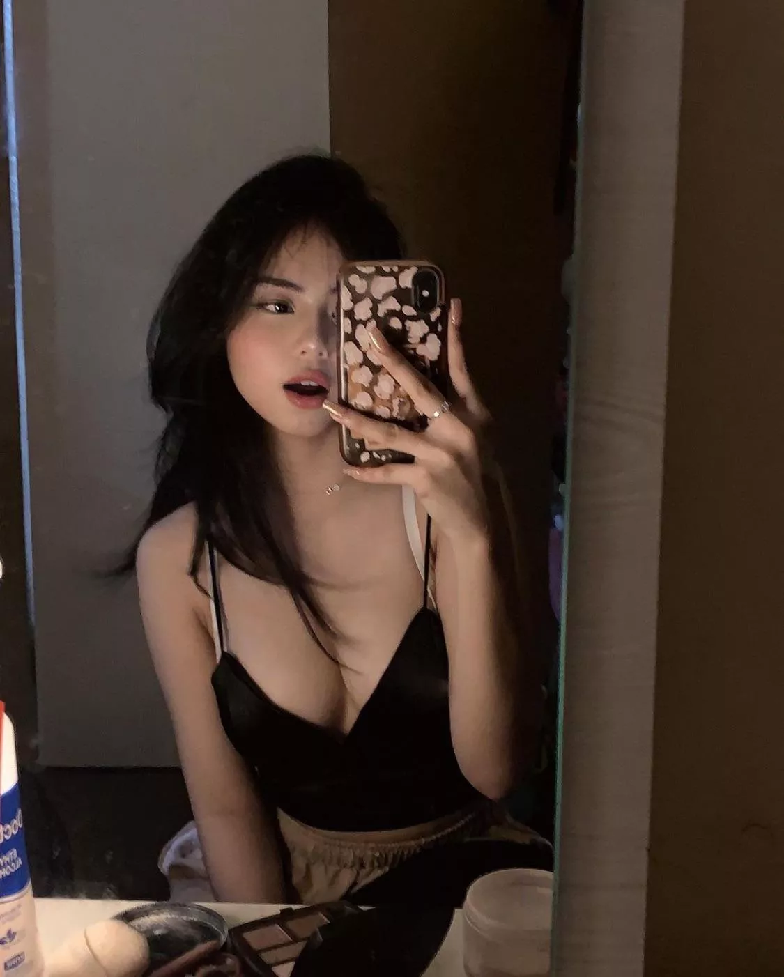 “Come Over” Selfie