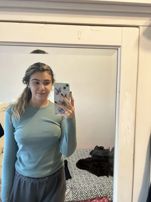 Comfy Pjs🤭lets cuddle