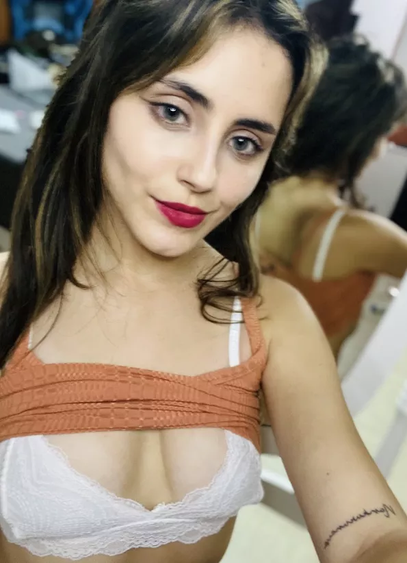 date me or marry me? Choose one