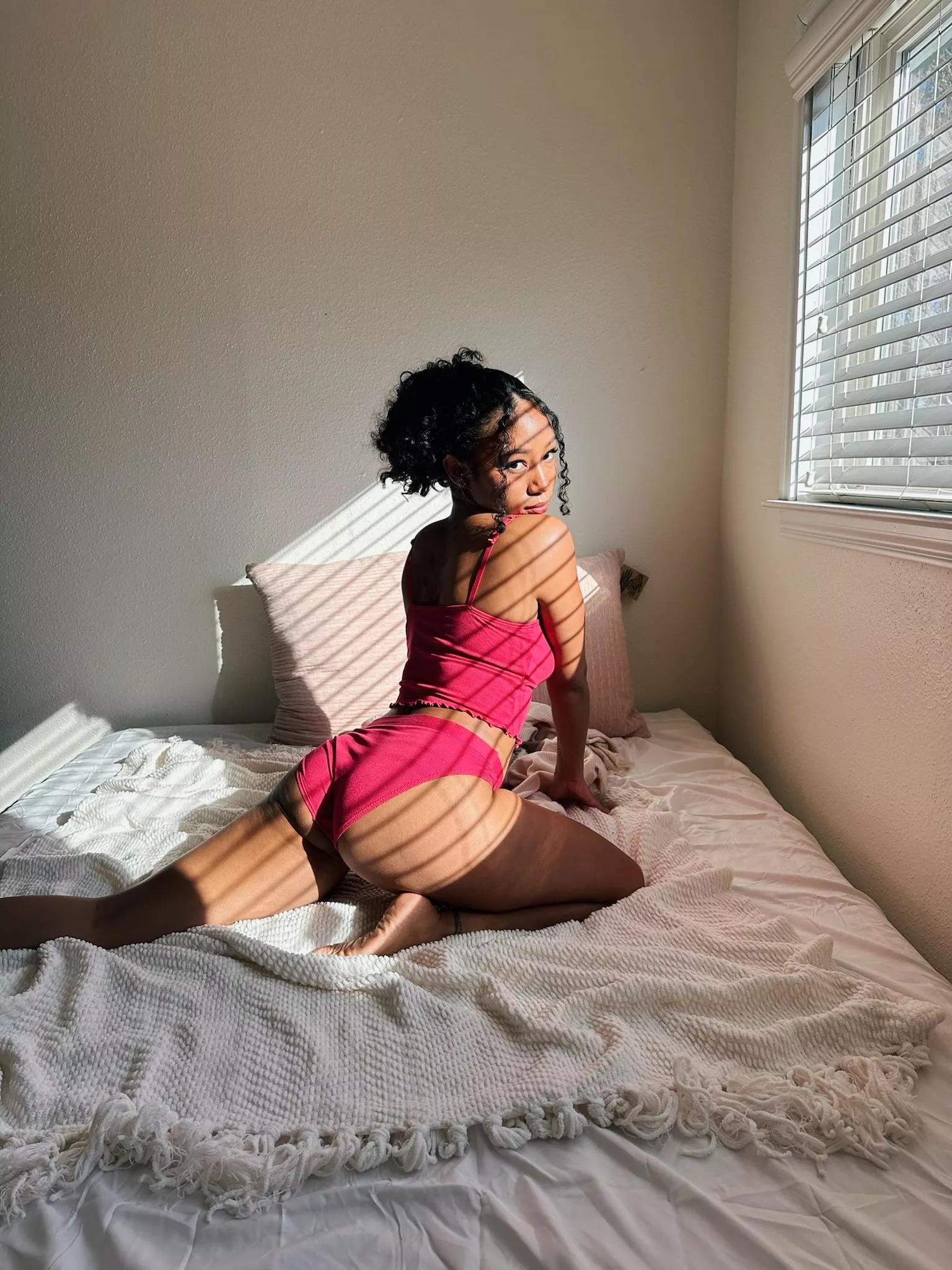 Do you like this view enough to eat me out