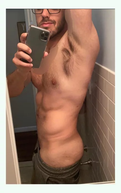 Do you think 6’4” guys in glasses are sexy?