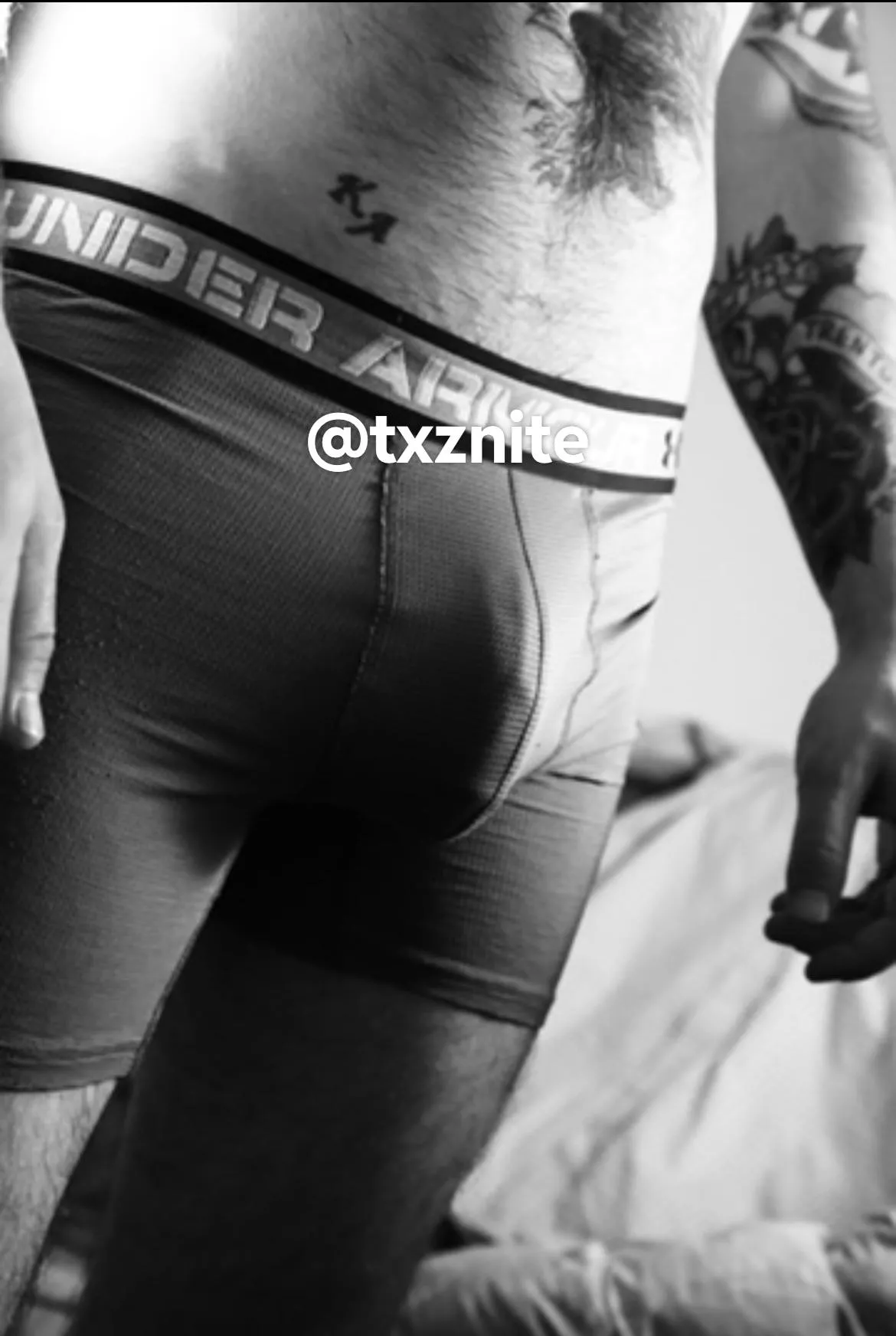 Does this angle make me look vein? 32, Texas DL, Bi